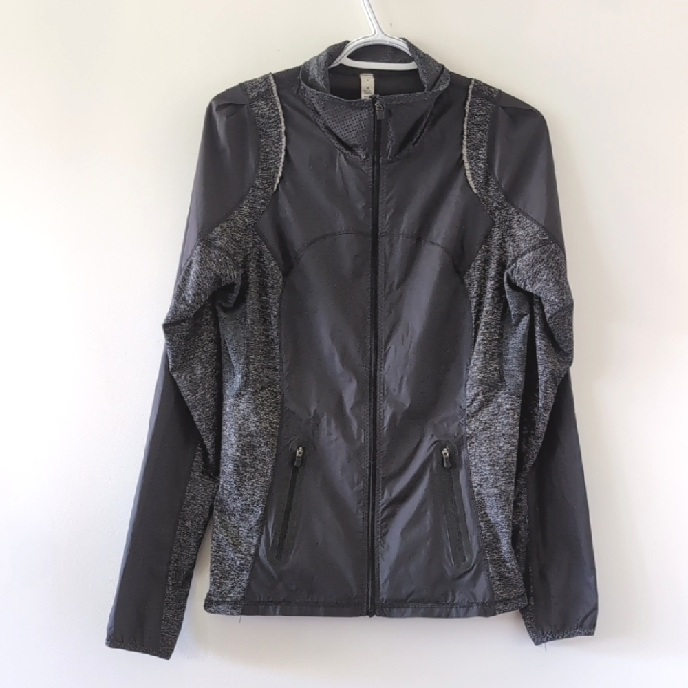 lululemon Featherweight Hybrid Jacket  Size 8